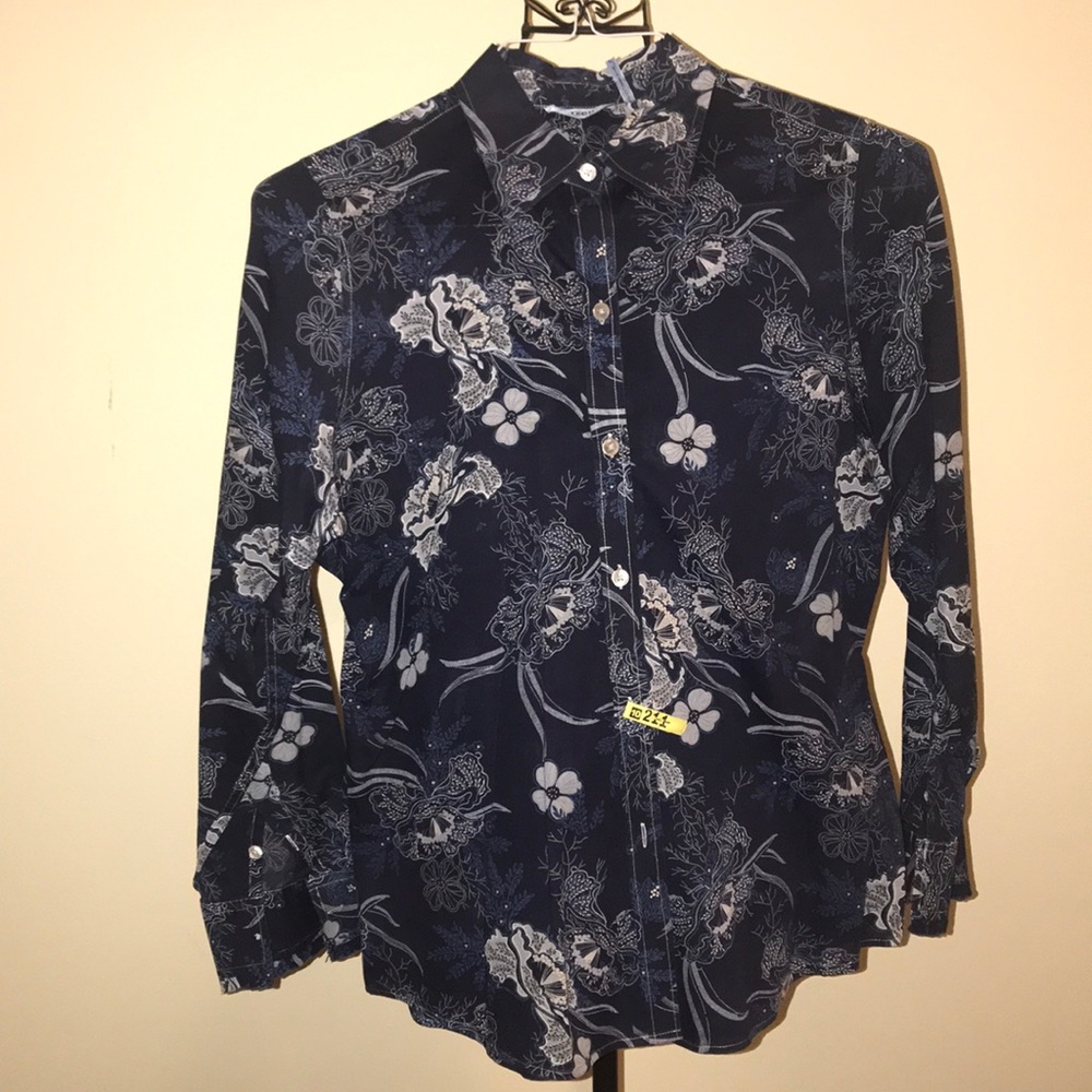 Blue floral print blouses